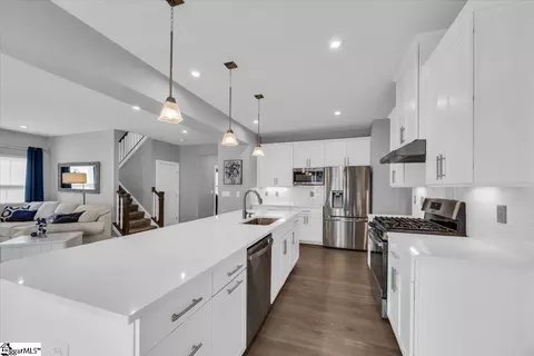 1708 Warrington Ct, Moore, SC 29369 photo 8