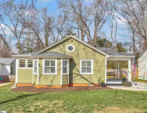 115 Brookway Dr, Greenville, SC 29605