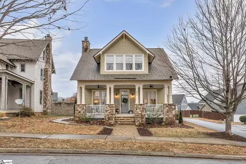 235 Austin Brook St, Simpsonville, SC 29680