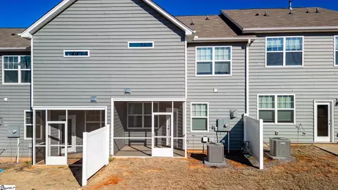 Exterior - 315 E Compass Way, Easley, SC 29640 photo 4 of 5