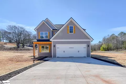 100 Ingram Ln, Piedmont, SC 29673