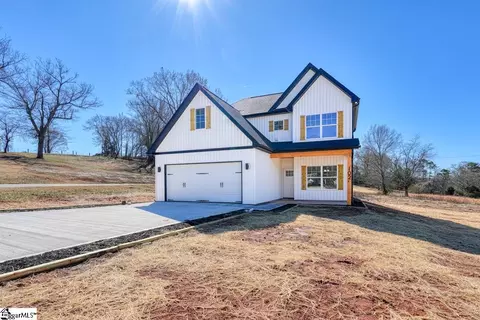 102 Ingram Ln, Piedmont, SC 29673