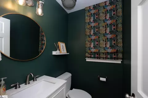 Bath - 101 Yorkshire Ct, Easley, SC 29642 photo 1 of 5