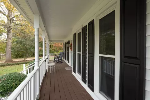 Exterior - 101 Yorkshire Ct, Easley, SC 29642 photo 9 of 9