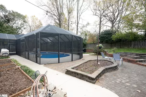Exterior - 101 Yorkshire Ct, Easley, SC 29642 photo 7 of 9