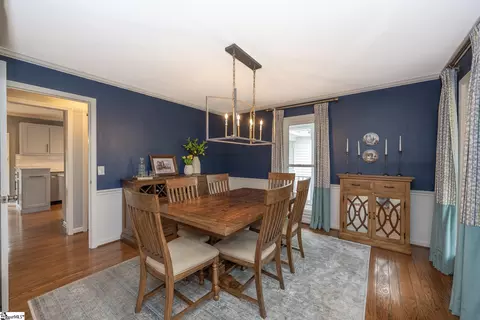 Dining - 101 Yorkshire Ct, Easley, SC 29642 photo 2 of 4