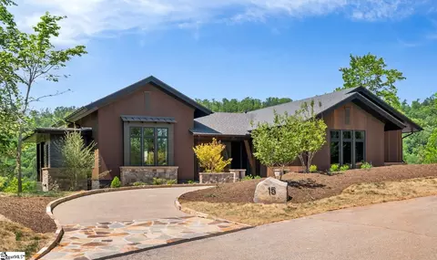 15 Chicory Way, Marietta, SC 29661