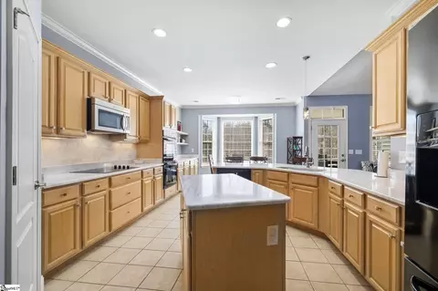305 Grandy Ct, Greer, SC 29651 photo 7