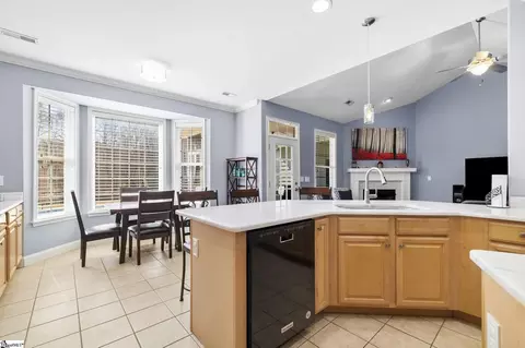 305 Grandy Ct, Greer, SC 29651 photo 9