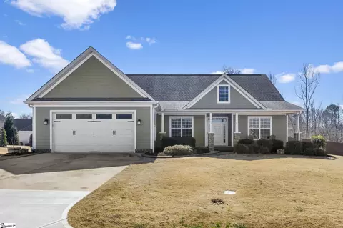 305 Grandy Ct, Greer, SC 29651