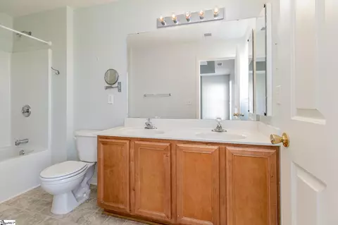 Bath - 208 Spring Crossing Cir, Greer, SC 29650 photo 1 of 2