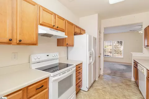 Kitchen - 208 Spring Crossing Cir, Greer, SC 29650 photo 2 of 2