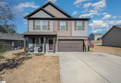 119 Screech Dr, Fountain Inn, SC 29644