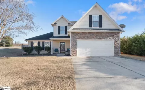 101 Oakboro Ln, Simpsonville, SC 29680