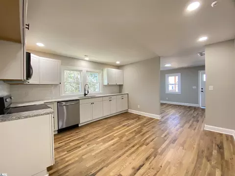 Kitchen - 403 W C Ave, Easley, SC 29640 photo 3 of 3