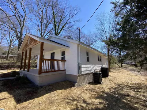 Exterior - 403 W C Ave, Easley, SC 29640 photo 2 of 10