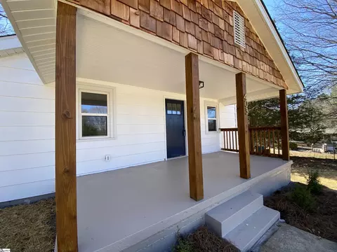 Exterior - 403 W C Ave, Easley, SC 29640 photo 8 of 10