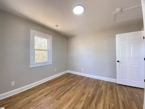 Bedroom - 403 W C Ave, Easley, SC 29640 photo 3 of 6
