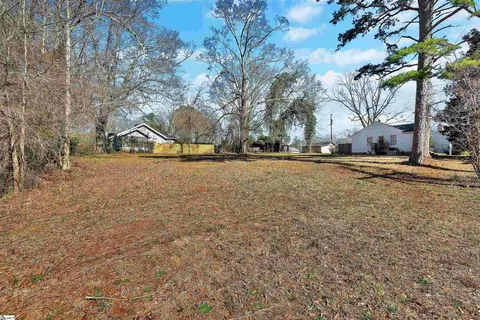 1010 W Market St, Anderson, SC 29621