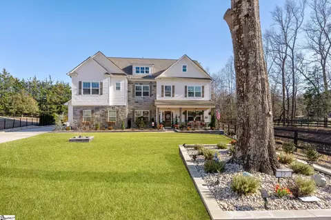 12 Peyton Ln, Simpsonville, SC 29681