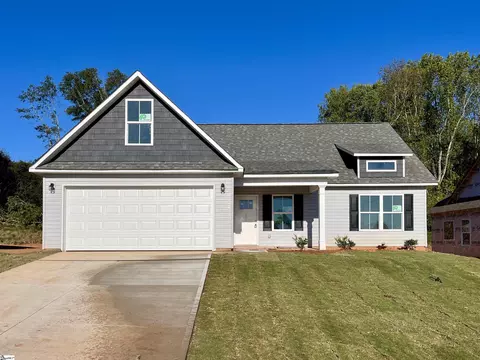 215 Kahlen Ct, Piedmont, SC 29673