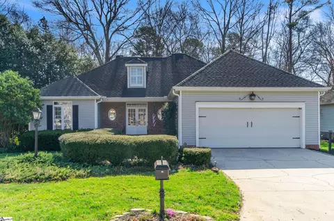 1 Rocky Chase Dr, Greenville, SC 29615