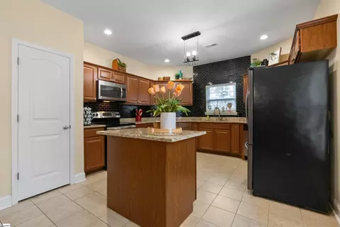 412 Congaree Rd, Roebuck, SC 29376 photo 14