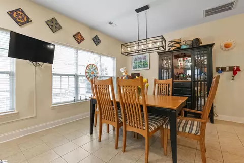 412 Congaree Rd, Roebuck, SC 29376 photo 11