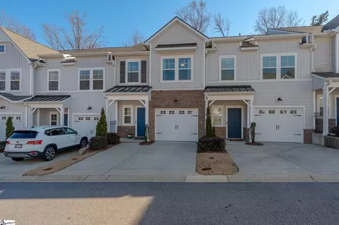28 Jaycee Ct, Greenville, SC 29607