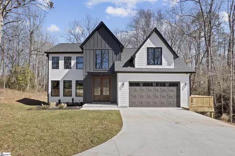 2349 Mays Bridge Rd, Greer, SC 29651