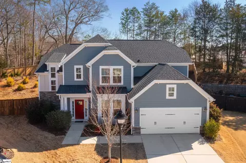 140 Summer Oak Ln, Simpsonville, SC 29681