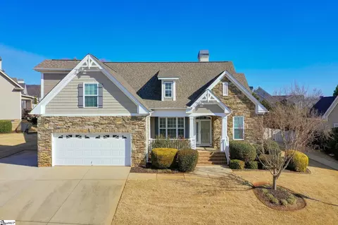 213 Medford Dr, Greer, SC 29650