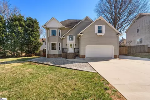 62 Oak Grove Lake Rd, Greenville, SC 29615