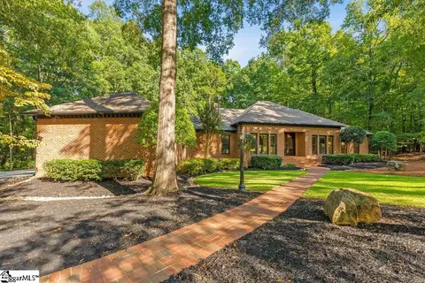 128 Fox Trce, Simpsonville, SC 29680