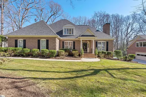 8 Laurel Oak Trl, Simpsonville, SC 29681