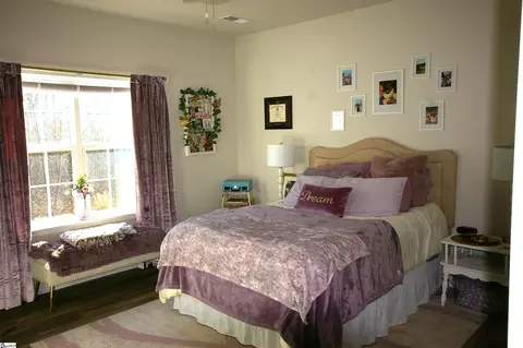 Bedroom - 332 Sliding Rock Dr, Pendleton, SC 29670 photo 1 of 6