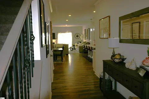 Entry Way - 332 Sliding Rock Dr, Pendleton, SC 29670 photo 4 of 7