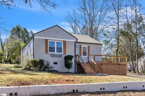 605 Pineview Dr, Pickens, SC 29671 photo 3