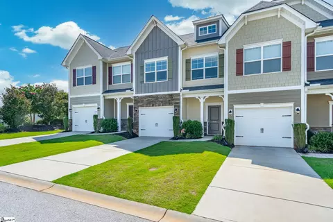 614 Springbranch Dr, Simpsonville, SC 29680