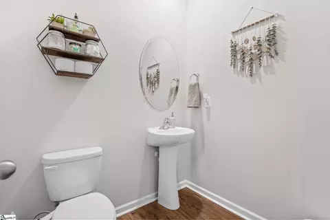Entry Way - 27 Oak Edge Ln, Greer, SC 29651 photo 5 of 12