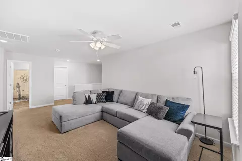 Entry Way - 27 Oak Edge Ln, Greer, SC 29651 photo 9 of 12