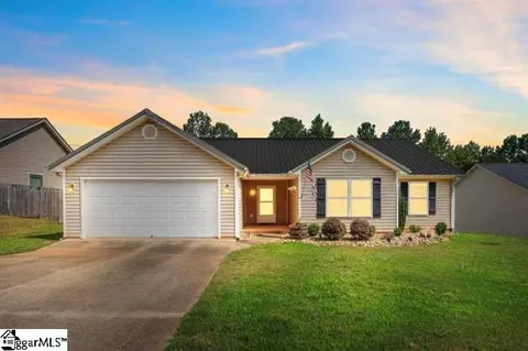 120 Malibu Rd, Liberty, SC 29657