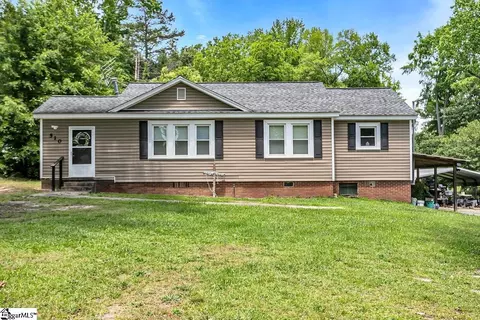 510 W Greer St, Honea Path, SC 29654