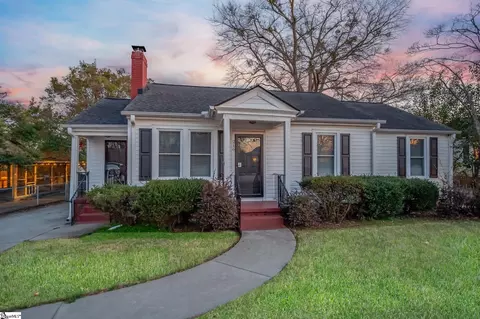 216 Beth Dr, Greenville, SC 29609