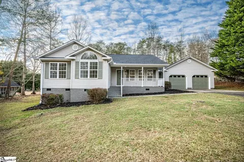 26 Starview Rd, Travelers Rest, SC 29690