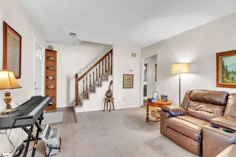 Entry Way - 922 Smith Grove Rd, Easley, SC 29640 photo 2 of 3