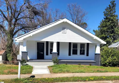 1513 E North St, Greenville, SC 29607