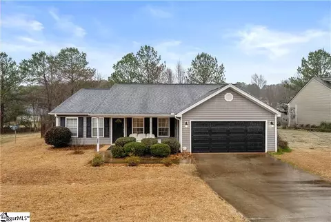 112 Rose Ln, Liberty, SC 29657