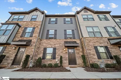 101 Rollins Ave, Greenville, SC 29607