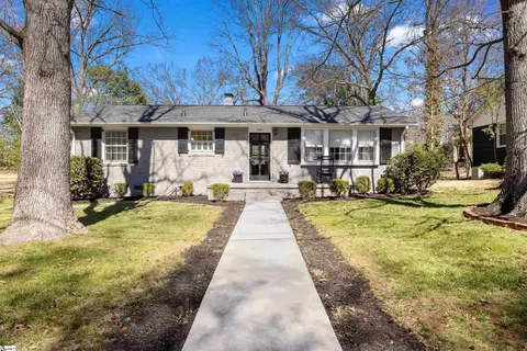 504 Dellwood Dr, Greenville, SC 29609